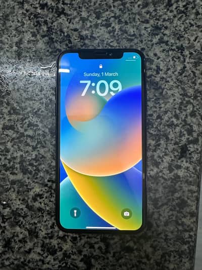 iPhone x 64  pta approved