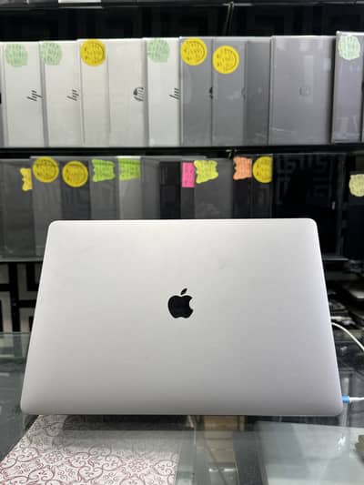 Apple MacBook Pro 16” i9 32GB/512GB – Heavy Machine
