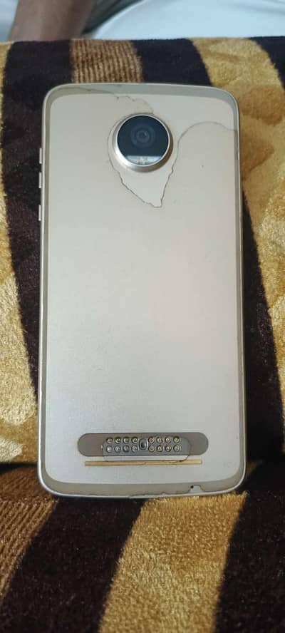 Motorola Z2 Play (Non PTA) – All OK, Used Mobile