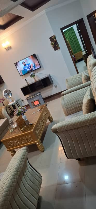 10 Marla ground portion available for rent Bahria Town Phase 5