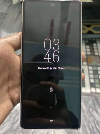 Google pixcel 7 all okay 10 /10 condition