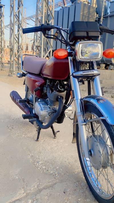 Honda 125 SE chrome Edition