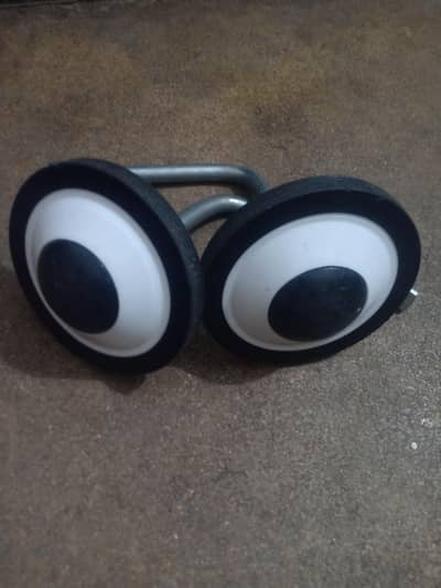 Kids bicycle supporting wheels