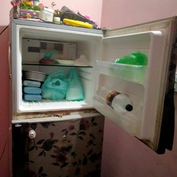 Sharp Refrigerator 3