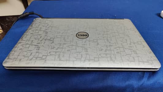 Dell Laptop (For professional Work)