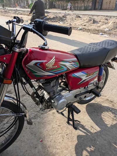 Honda 125 for sale 2023 MODLE fully geniune 10/10 condition