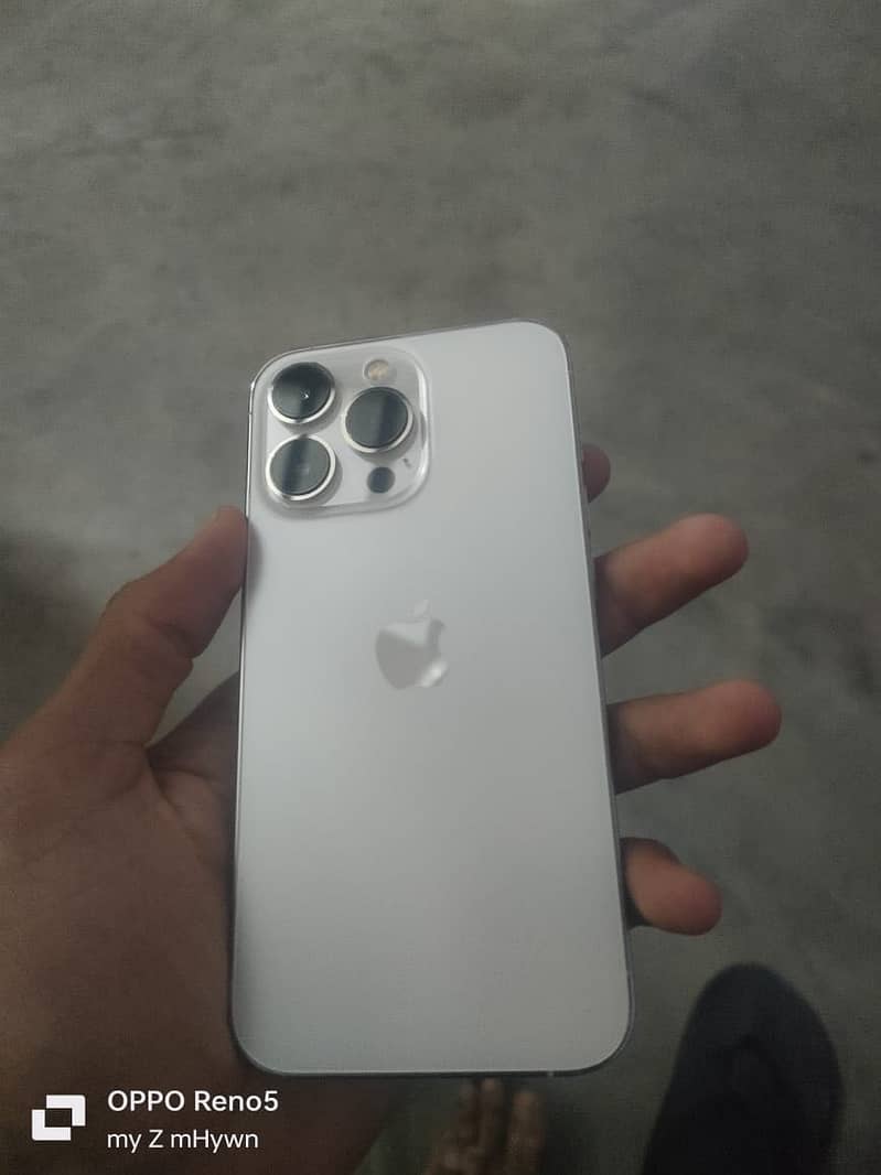 iPhone 13 pro 0