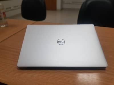 Dell XPS 13 7390 Core i7 10th Gen