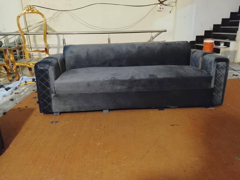 Sofa set 0