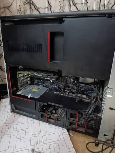 Lenovo Xeon processor gaming pc with graphic card