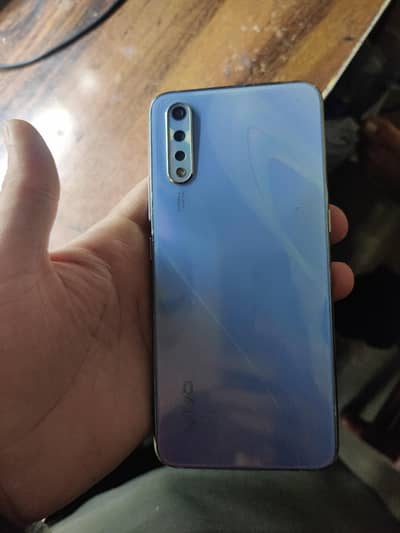 Vivo s1