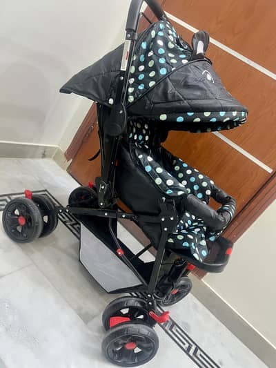 Baby stroller/pram
