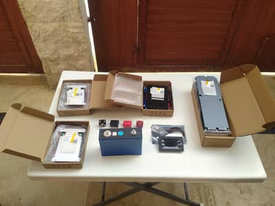Lithium Iron Phosphate Battery Cell and Complete Accessories
