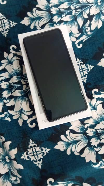 Oppo reno 12F 8.256 full box
