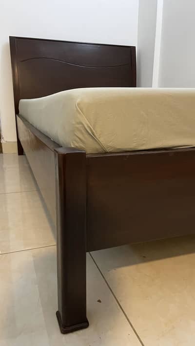 Pure wood single bed