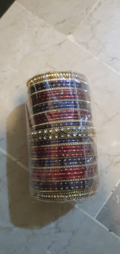 Glass Unused  Bridal Bangles