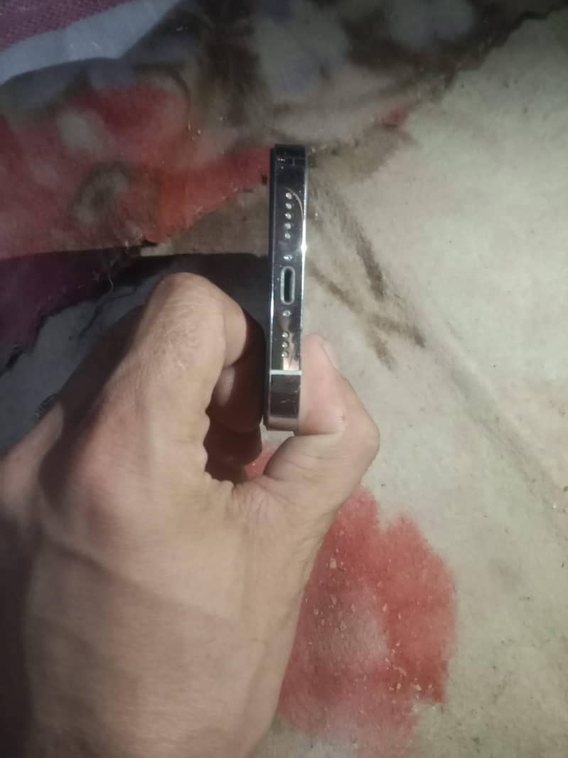 iphone 14 pro cloud luck 4