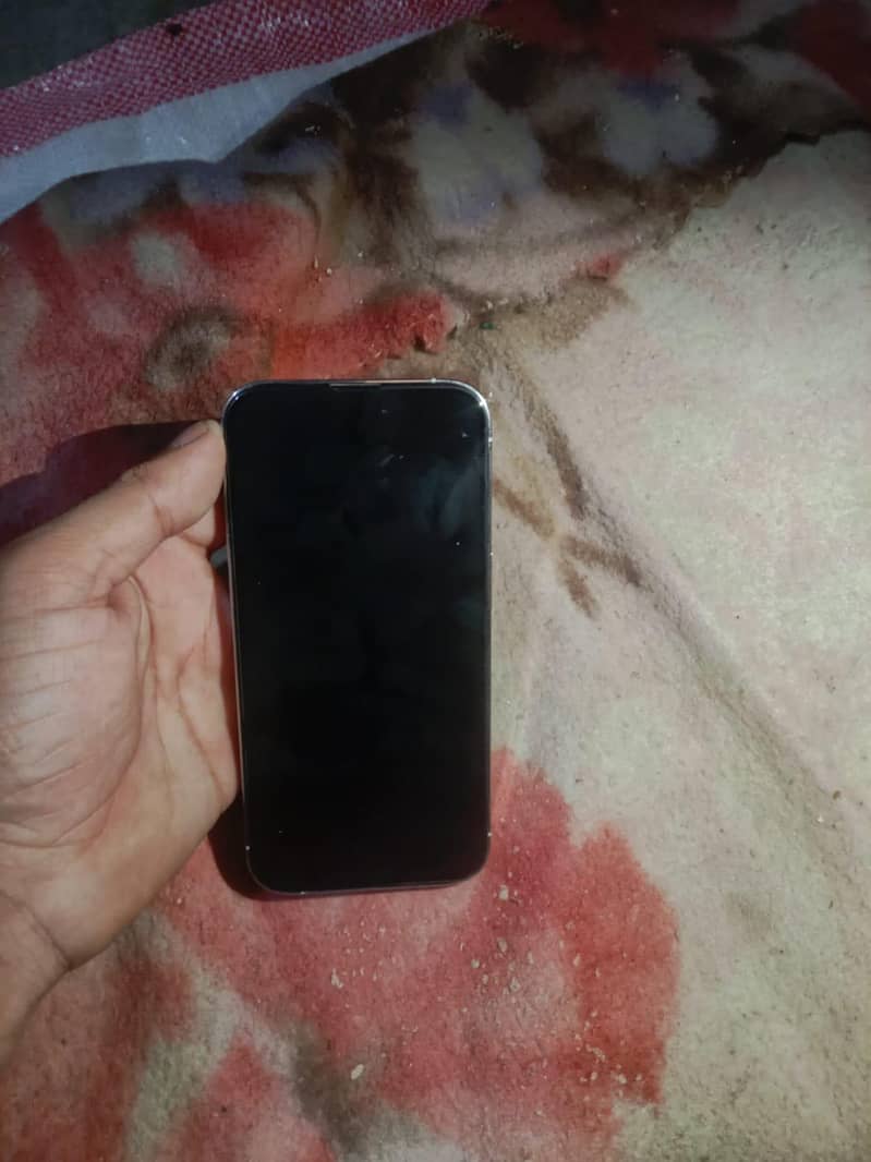 iphone 14 pro cloud luck 12