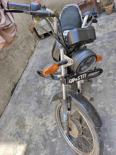 Suzuki 110 black color 2014 model hai