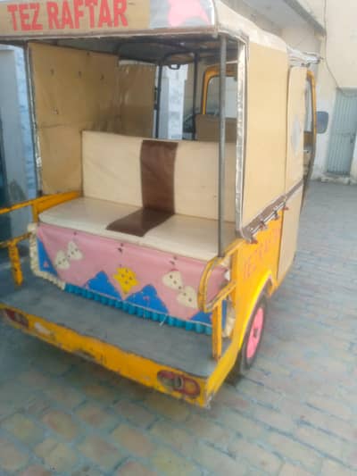 TEZRAFTAR CNG chaloo hay . . call  Number. 03293967010