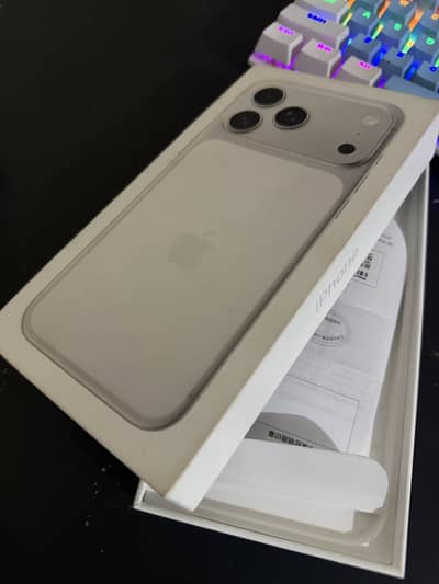 iPhone 17 Pro Max 256GB Silver | 100% Battery | Dual SIM | Warranty