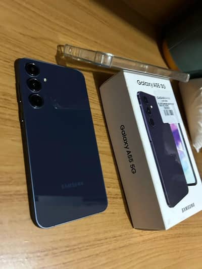Samsung A55 5g 256gb 6gb  ram with box and Charger
