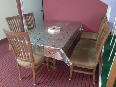 6 seater dining table