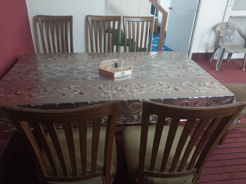 6 seater dining table 3