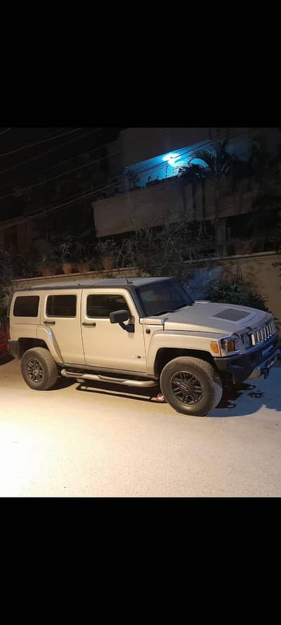 Hummer H3