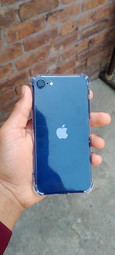 iphone SE 2020 64gb waterpack true tone working touch id working