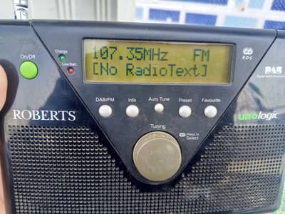 Radio Sony and Roberts digital