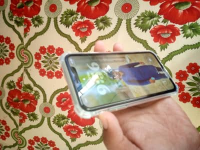 iphone 11 Sim working  Exchange only iphone