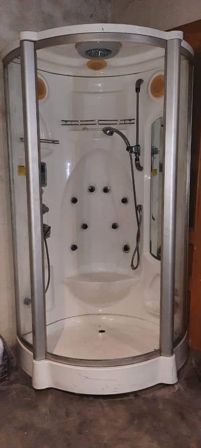 steem shower hai jiss bhai koi chaiye rabta kre sirf is k door ni hai