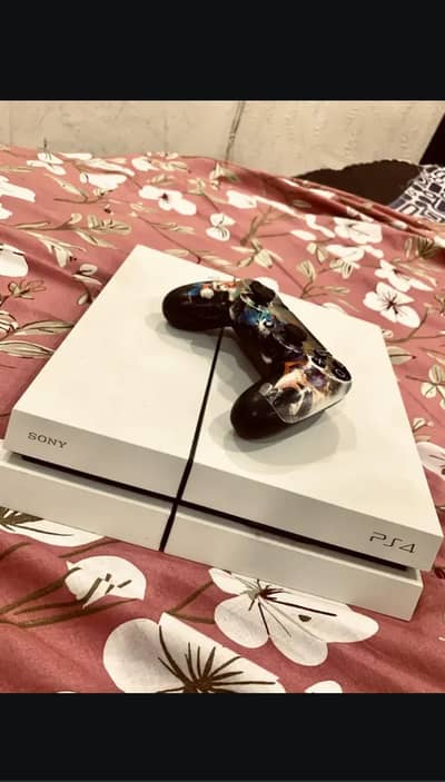 Playstation 4 (White)