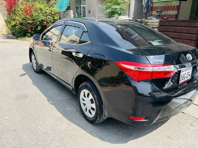 Toyota Corolla GLi 2016