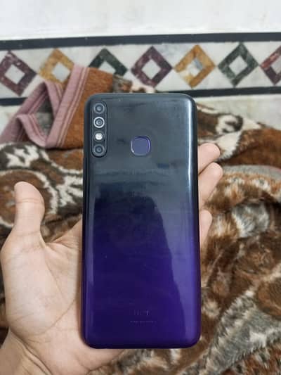 INFINIX HOT 8 4/64 [EXCHANGE POSSIBLE]