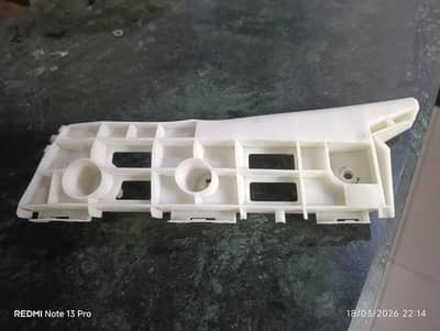 Prius 2014 2015 bumper spacer 1800cc left side orignal