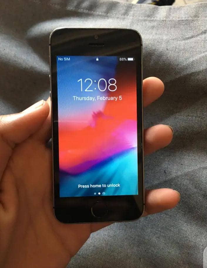 IPHONE 5S SIM WORKING 1