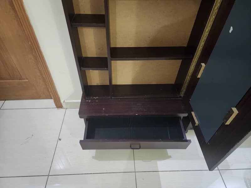 Mirror Dressing Table Available 1