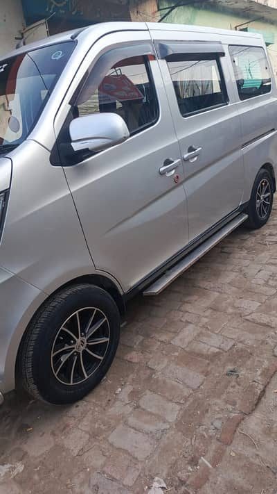 Changan Karvan 22model 1000cc