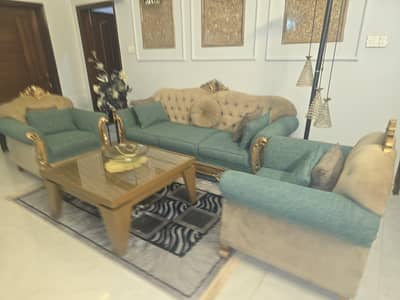 Bandukwala sofa set