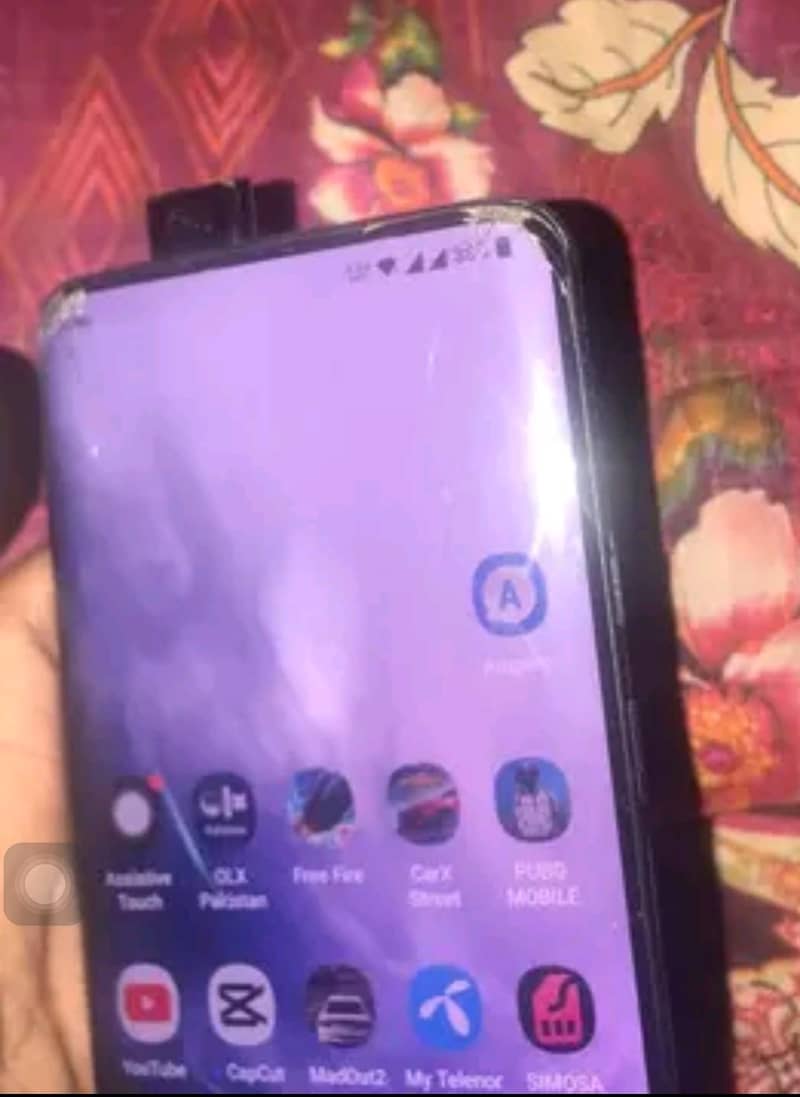 OnePlus 7 pro edge 3