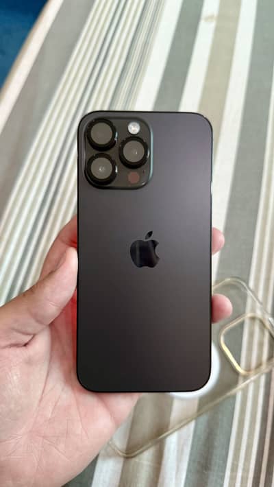 Iphone 14promax simbypass sim bi chal rahi life time urgent sale need