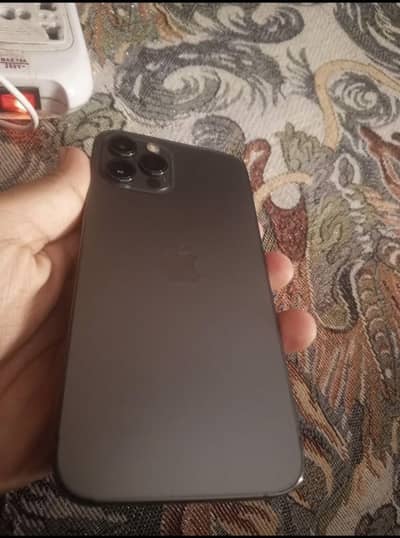 iPhone 12 pro factory unlocked