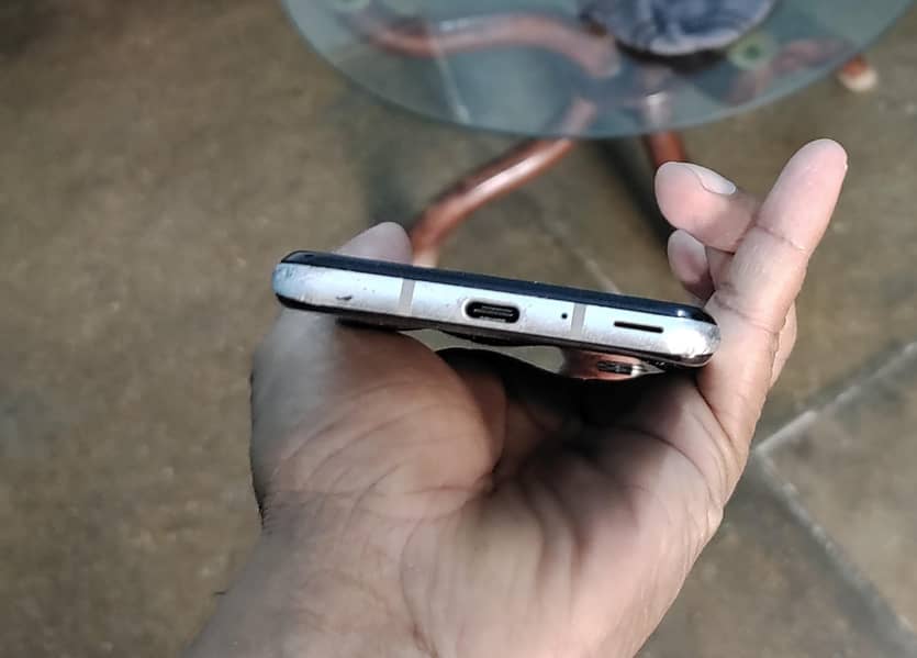 Sharp Aquos R3 camera & sensor problem 4