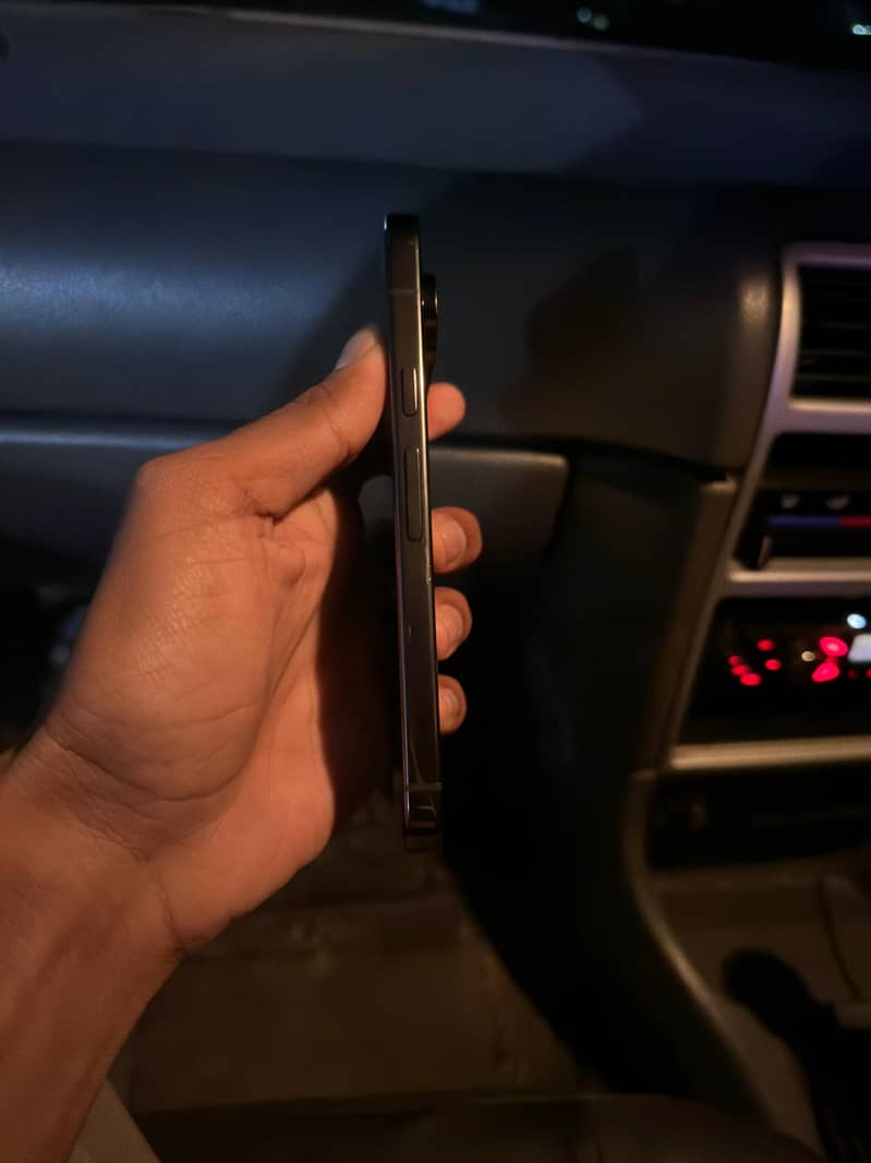 Google Pixel 9 pro 4