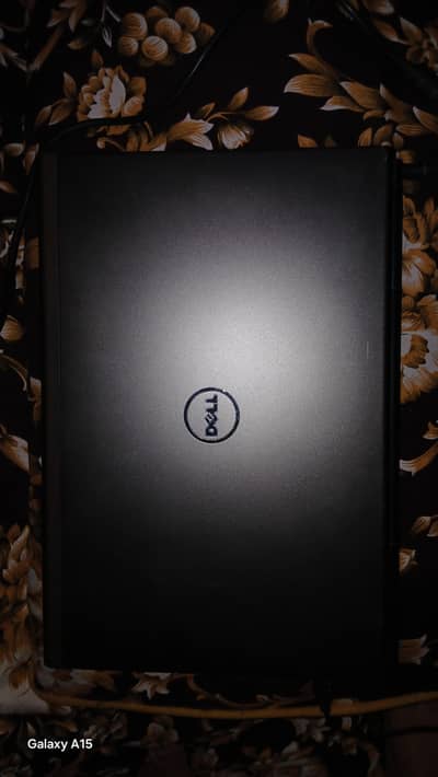 DELL LAPTOP