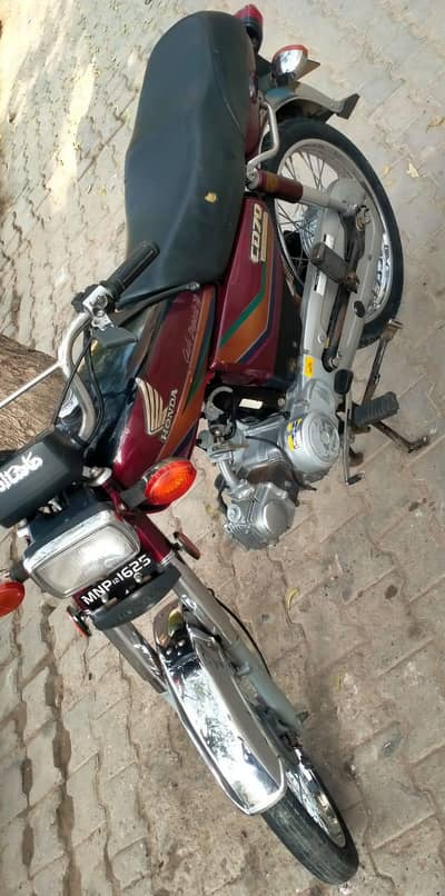 cd 12 model in fresh genuine condition