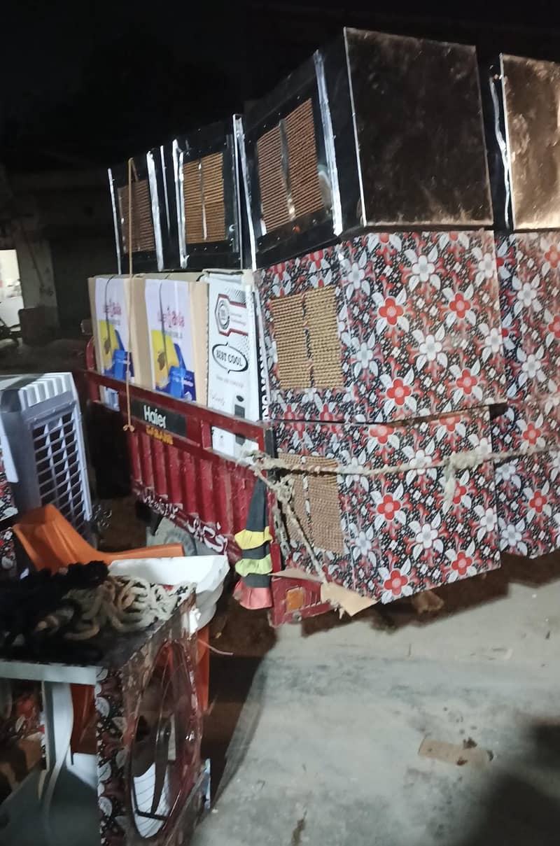 ہمارے پاس لو ہے اور سٹیل کے اچھے کوالٹی کے ایئر کولر دستیاب ہیں وہ بھی 2