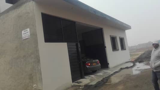 One Kanal Hall Available For Rent In Gajju Mata Lahore